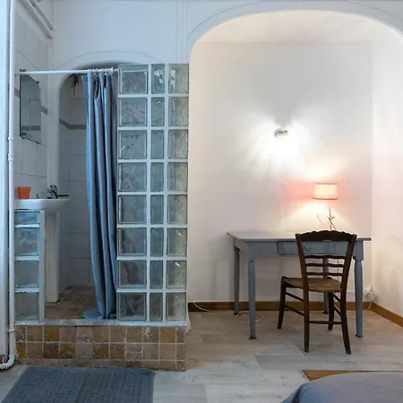 Kitanimo Sleep B&B *